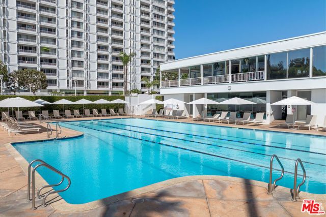 2700 Neilson Way 610, Santa Monica, CA 90405