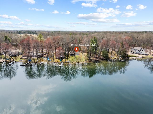 8982 W School Section Lake Drive, Mecosta, MI 49332