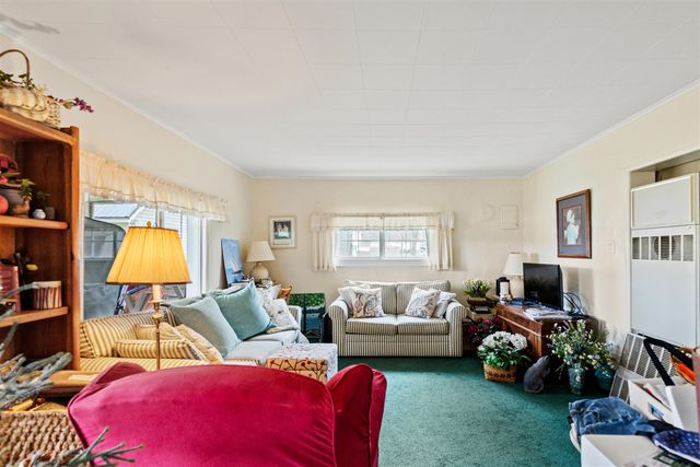 8982 W School Section Lake Drive, Mecosta, MI 49332