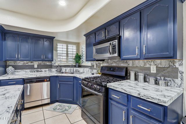 3104 TIERRA TUNA Drive, El Paso, TX 79938