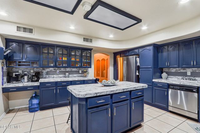 3104 TIERRA TUNA Drive, El Paso, TX 79938