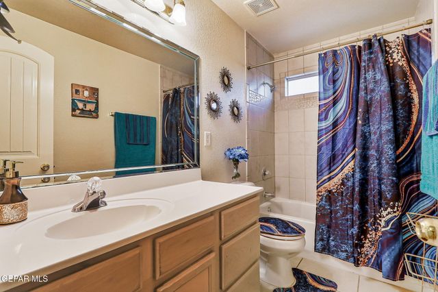 3104 TIERRA TUNA Drive, El Paso, TX 79938