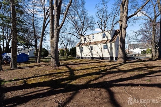 260 Merchants Avenue, South Plainfield, NJ 07080