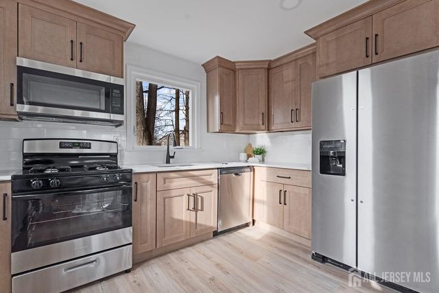 260 Merchants Avenue, South Plainfield, NJ 07080