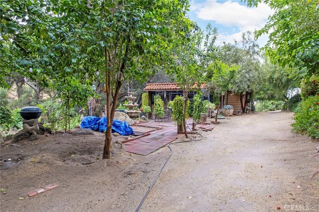42185 Oak Canyon, Hemet, CA 92544