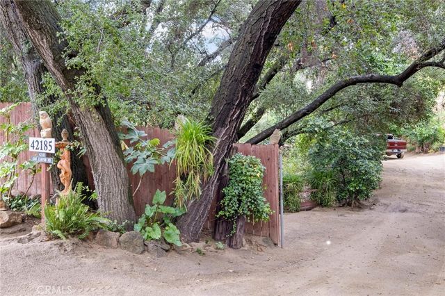42185 Oak Canyon, Hemet, CA 92544