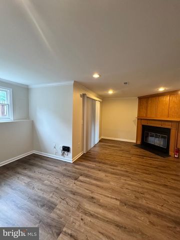 6148 JOUST LN, Alexandria, VA 22315