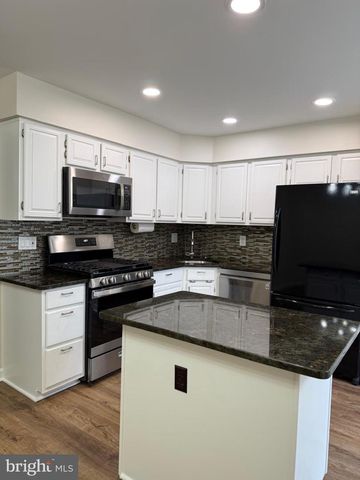 6148 JOUST LN, Alexandria, VA 22315