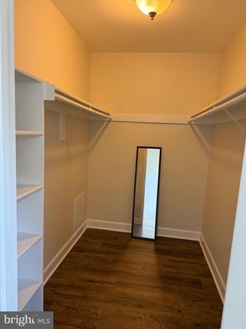 6148 JOUST LN, Alexandria, VA 22315