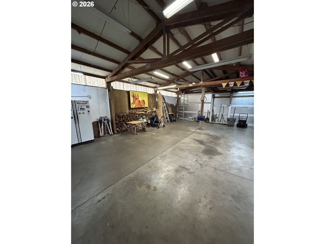 8555 Se MAYBERRY Ln, Boring, OR 97009