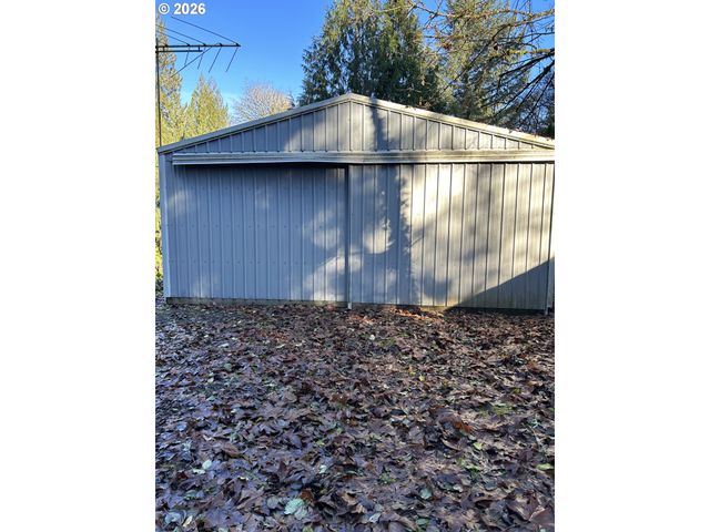 8555 Se MAYBERRY Ln, Boring, OR 97009