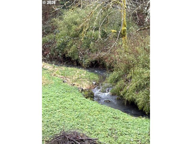 8555 Se MAYBERRY Ln, Boring, OR 97009