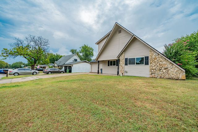 741 Ponderosa Drive, Hurst, TX 76053