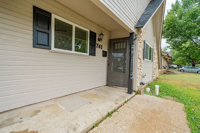 741 Ponderosa Drive, Hurst, TX 76053