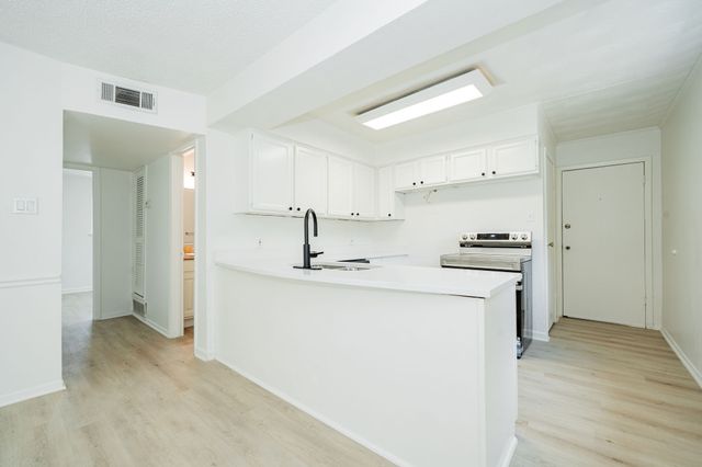 741 Ponderosa Drive, Hurst, TX 76053