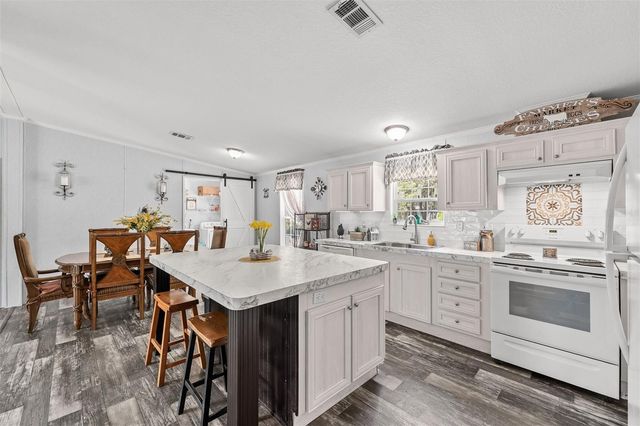 8170 DOGYARD ROAD, Lake Wales, FL 33898