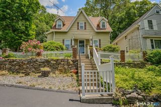 58 Sunnyside Avenue, Norwich, CT 06360