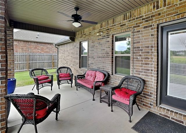 1101 Flat Rock Street, Bentonville, AR 72713