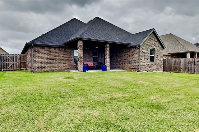 1101 Flat Rock Street, Bentonville, AR 72713