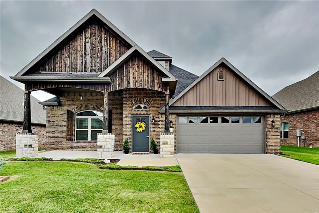 1101 Flat Rock Street, Bentonville, AR 72713