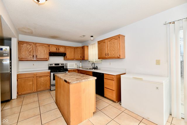 5315 Manning Road, Indianapolis, IN 46228