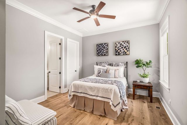 4728 Woodrow Pl, Arrington, TN 37014