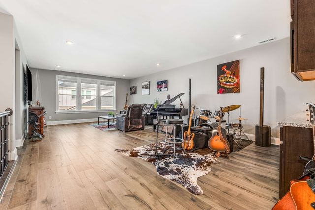 4728 Woodrow Pl, Arrington, TN 37014