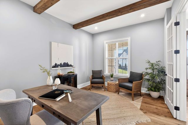 4728 Woodrow Pl, Arrington, TN 37014