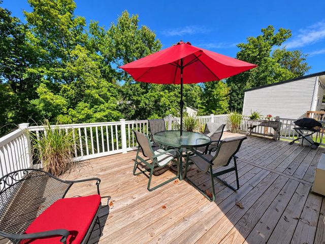 4 Cherokee Court, Huntington, WV 25705