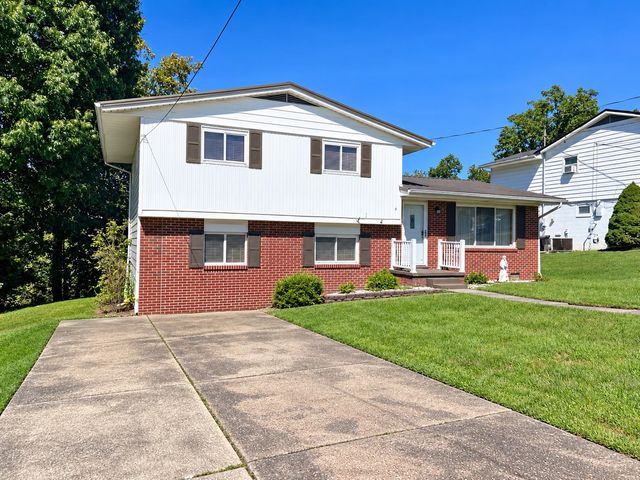 4 Cherokee Court, Huntington, WV 25705