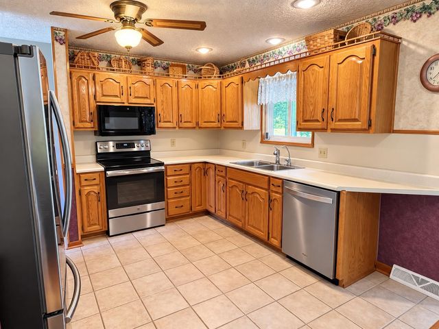 4 Cherokee Court, Huntington, WV 25705
