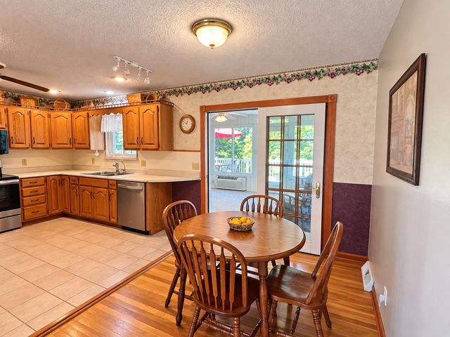 4 Cherokee Court, Huntington, WV 25705