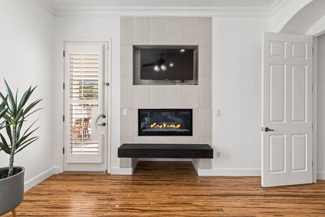 430 Woodhaven Pl, West Sacramento, CA 95605