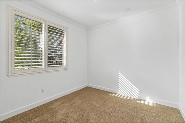 430 Woodhaven Pl, West Sacramento, CA 95605