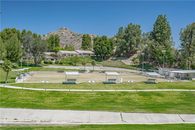 19433 Oak Crossing Road, Newhall, CA 91321