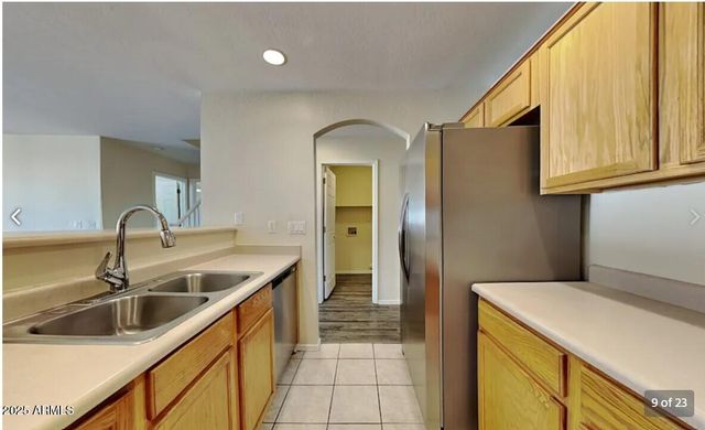 6782 W ROWEL Road, Peoria, AZ 85383