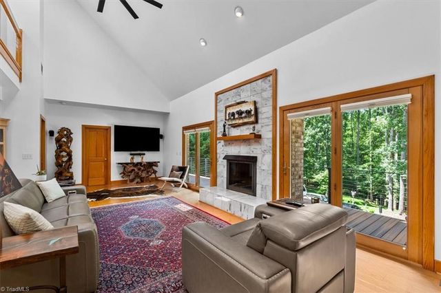 1164 NC Highway 62 W, High Point, NC 27263