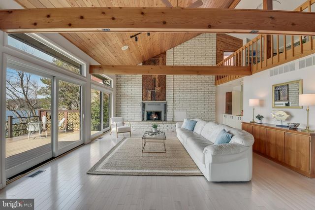 245 LONG POINT RD, Crownsville, MD 21032