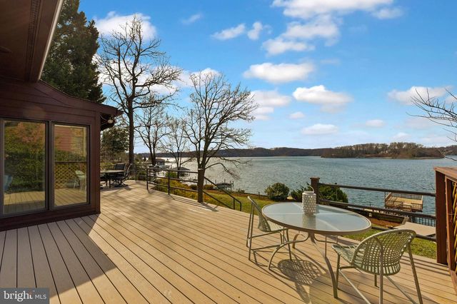 245 LONG POINT RD, Crownsville, MD 21032