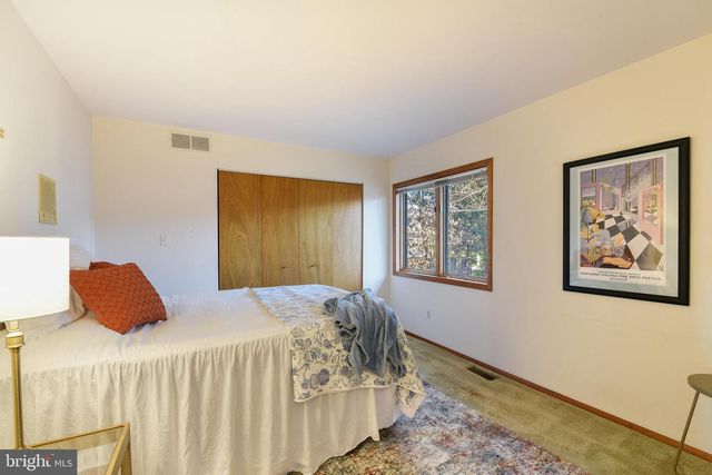 245 LONG POINT RD, Crownsville, MD 21032