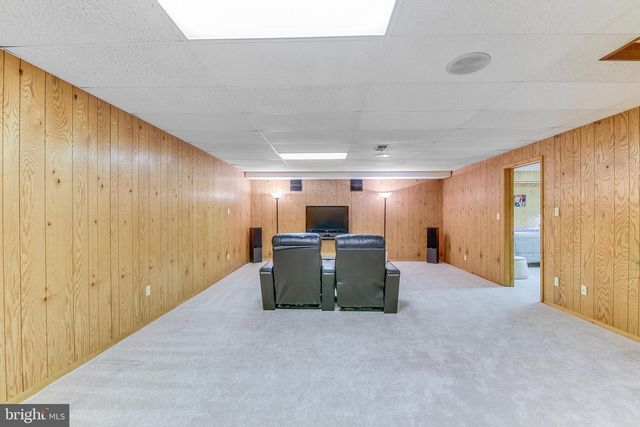 245 LONG POINT RD, Crownsville, MD 21032