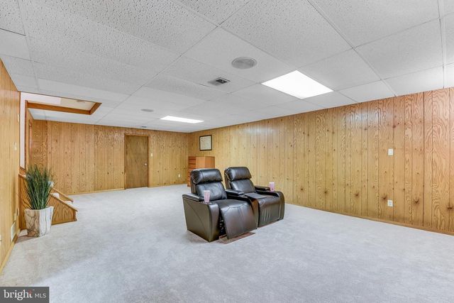 245 LONG POINT RD, Crownsville, MD 21032