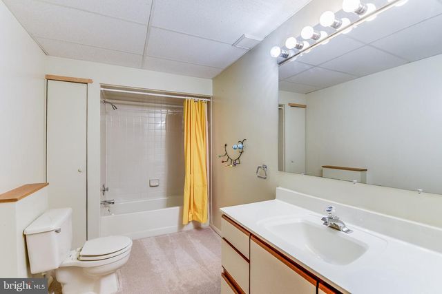 245 LONG POINT RD, Crownsville, MD 21032