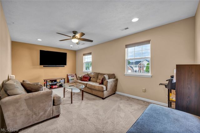 9087 Ichabod Drive, North Ridgeville, OH 44039