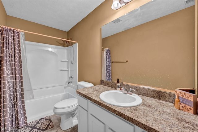9087 Ichabod Drive, North Ridgeville, OH 44039