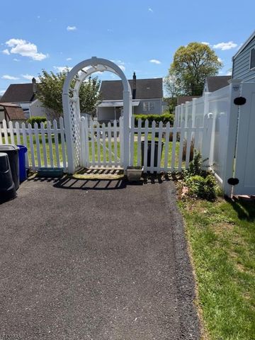 274 Schepis Ave, Saddle Brook Twp., NJ 07663