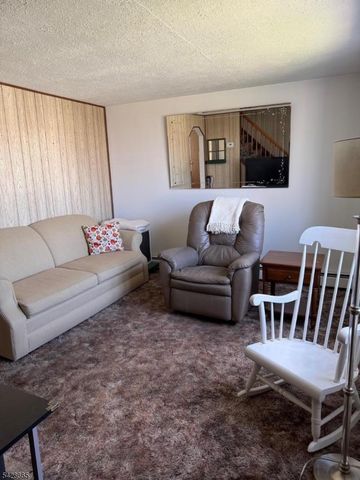 274 Schepis Ave, Saddle Brook Twp., NJ 07663