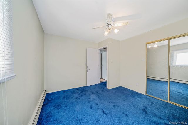 2711 Connecticut Avenue, Medford, NY 11763