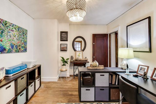 453 Chestnut Street, Valparaiso, IN 46385