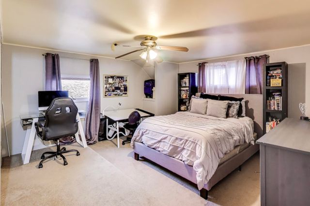 453 Chestnut Street, Valparaiso, IN 46385